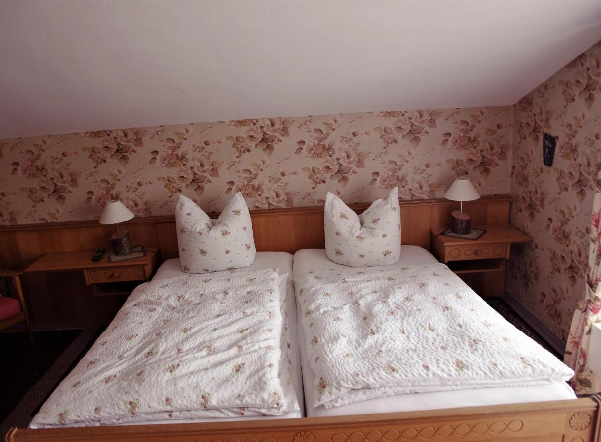 Gaestehaus Loedermann Garmisch-Partenkirchen Esterno foto